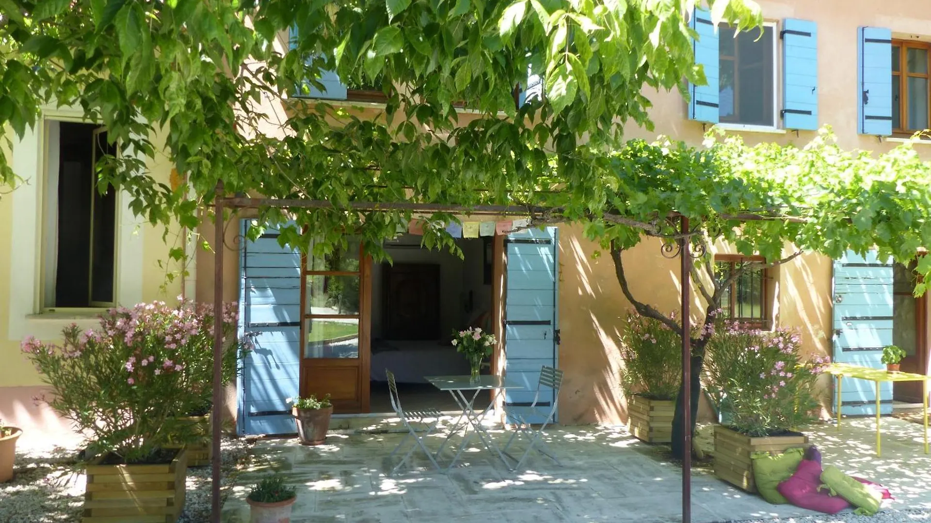Mas D'Auseu Bed & Breakfast Cavaillon 0*,