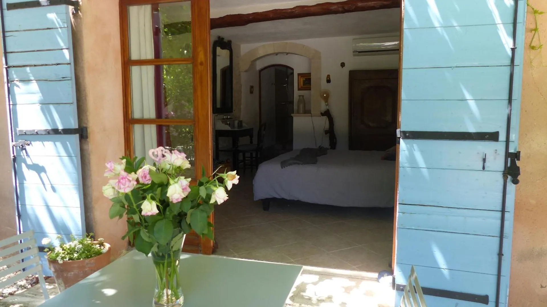 Mas D'Auseu Bed & Breakfast Cavaillon