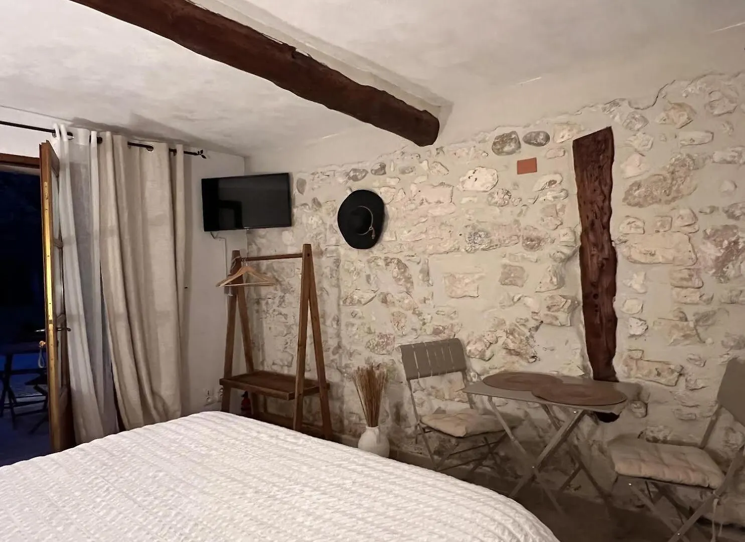 Mas D'Auseu Bed & Breakfast Cavaillon